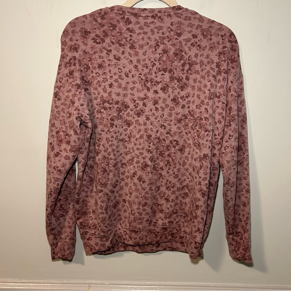 Athleta Navy Medusa Studio To Street Cheetah Print Sweatshirt Size XS - Picture 5 of 9